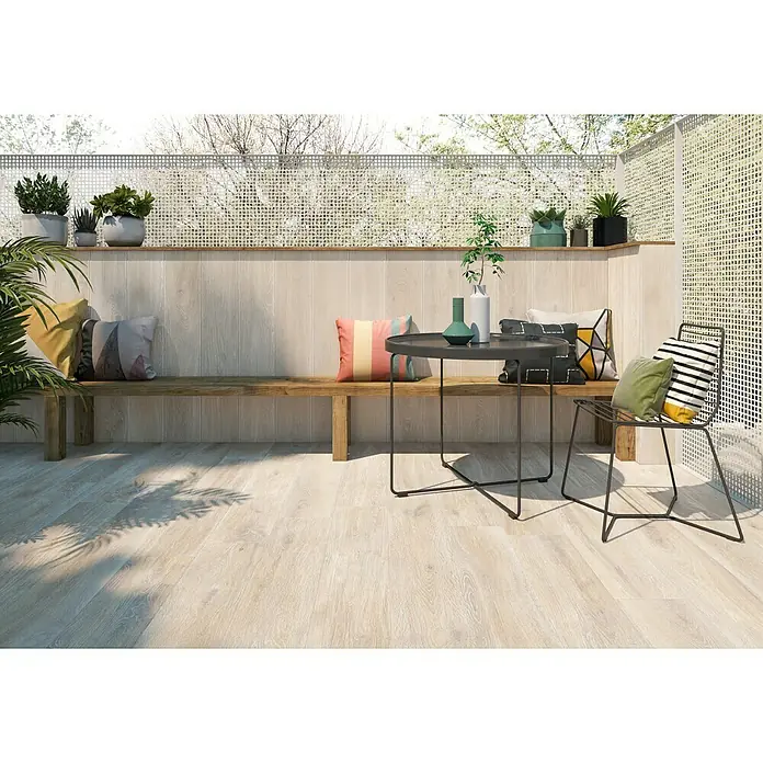 Pavimento porcelánico Trunk - 23 x 120 cm, Haya, Estilo madera - Foto ambiente