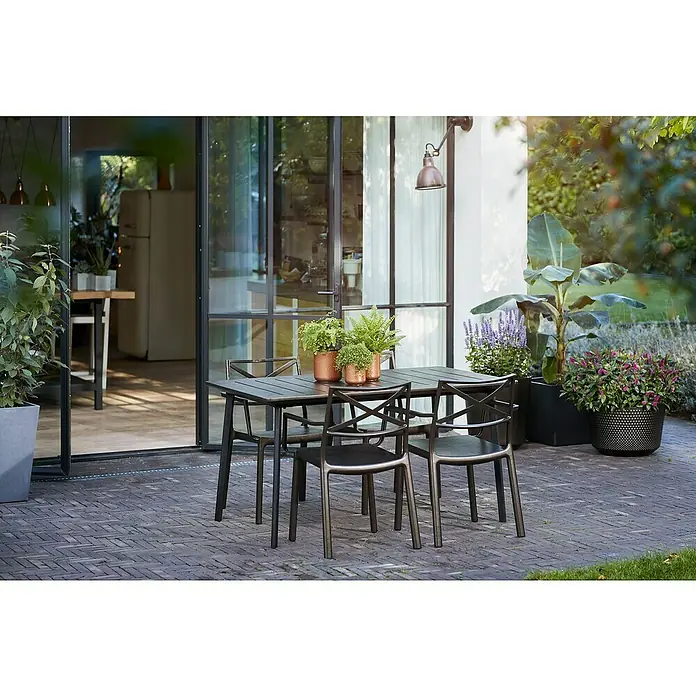 Keter Mesa de jardín Metalea - L x An: 146 x 87 cm, Marrón - Foto ambiente