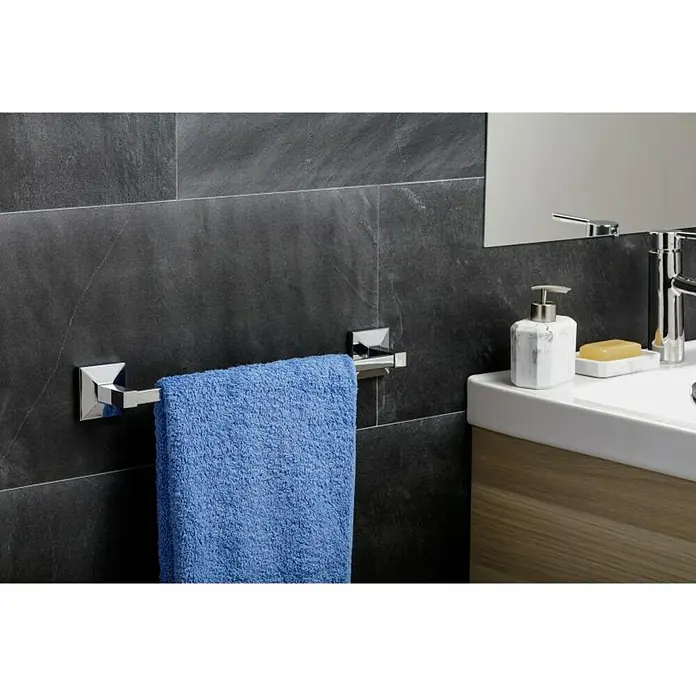 Tatay Iconik Toallero de barra - 60 cm, 1 brazo, Cromo, Brillante - Foto ambiente