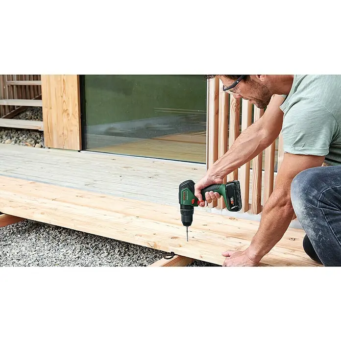Bosch 18 V Power for All Akku-Schlagbohrschrauber UniversalImpact 18V-60 - 18 V, 1 Akku, 2 Ah, Leerlaufdrehzahl: 0 U/min - 1.900 U/min - Anwendungsbeispiel