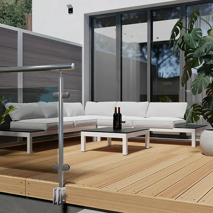 Terrassendiele - 200 x 14,3 x 2,7 cm, Lärche, Beidseitig geriffelt - Stimmungsaufnahme