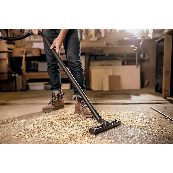 Kärcher Nass-Trockensauger WD 3 P V-17/4/20 - 1.000 W, 17 l - Anwendungsbeispiel