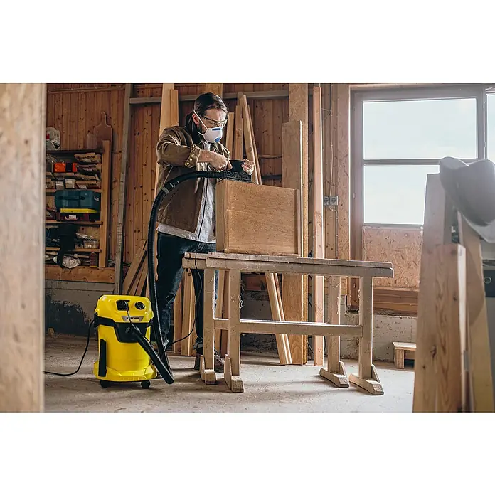 Kärcher Nass-Trockensauger WD 3 P V-17/4/20 - 1.000 W, 17 l - Anwendungsbeispiel