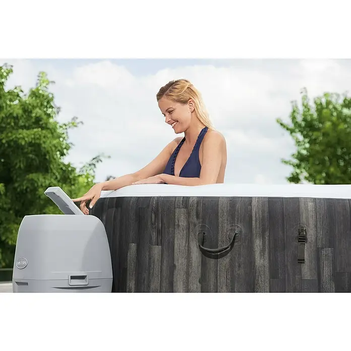 Bestway Lay-Z-Spa Hidromasažni bazen Bahamas - Ø x V: 180 x 66 cm, 669 l, Prikladno za: 2 – 4 osobe - Proizvod u upotrebi