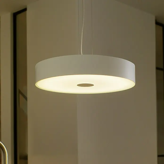 Philips Hue LED-Pendelleuchte Fair - Höhe: 150 cm, Weiß - Bildausschnitt