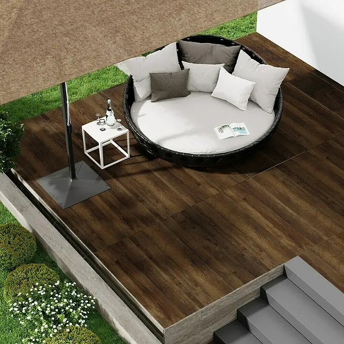 Esterno 20 T by Palazzo Terrassenfliese Harmonie - 40 x 120 x 2 cm, Zeder, Matt - Stimmungsaufnahme