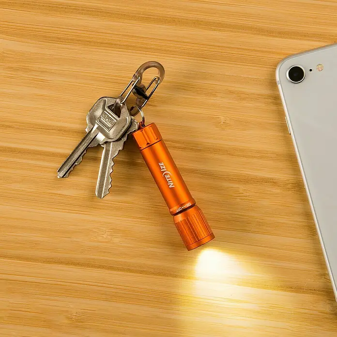 Nite Ize LED-Taschenlampe - Orange/Silber - Anwendungsbeispiel