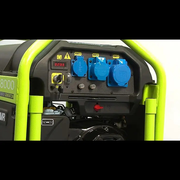 Pramac Generador PX8000 Trifásico - Potencia máx.: 4.800 W, 400 V, Volumen del depósito: 27 l - Puesta en Marcha del grupo electrógeno Pramac PX8000