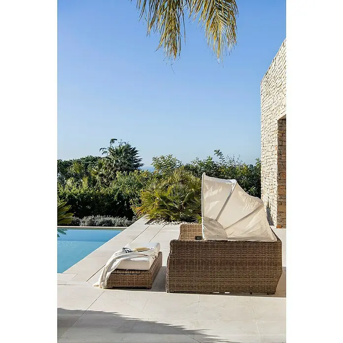 Cama exterior Gotland - L x An x Al: 202 x 155 x 143 cm - Foto ambiente