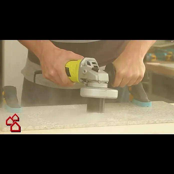 Wolfcraft Diamant-Lochsäge Ceramic Winkelschleifer - Durchmesser Bohrloch: 54 mm, Schnitttiefe: 45 mm, M14 Gewinde - Produktvideo: Wolfcraft Diamant-Lochsäge