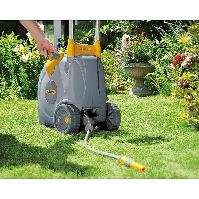 Hozelock Kolica za vrtno crijevo Fast Cart - Plastika, Dužina crijeva: 40 m - Proizvod u upotrebi