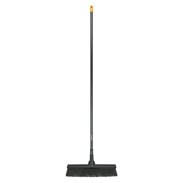 Fiskars Solid Besen - Breite: 48 cm, Material Borsten: Kunststoff - Vorderansicht