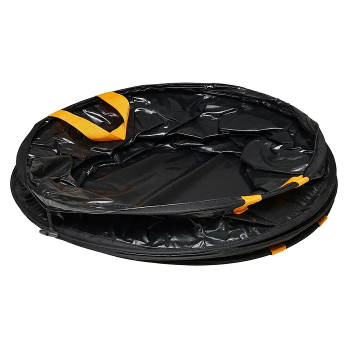 Fiskars Solid Pop-Up Gartenabfallsack - 172 l - Diagonale Ansicht