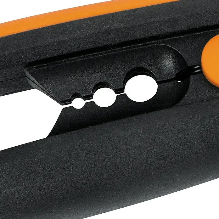 Fiskars Gartenschere SP 141 - Länge: 18,5 cm - Detailaufnahme