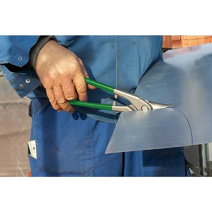 Wisent Tijeras Ideal - Largo: 260 mm, Corte a derecha - Producto en uso