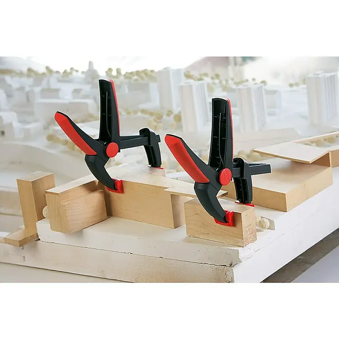 Bessey Federzwinge Clippix Vario XV 3-50 - Spannweite: 50 mm, Ausladung: 37 mm - Anwendungsbeispiel