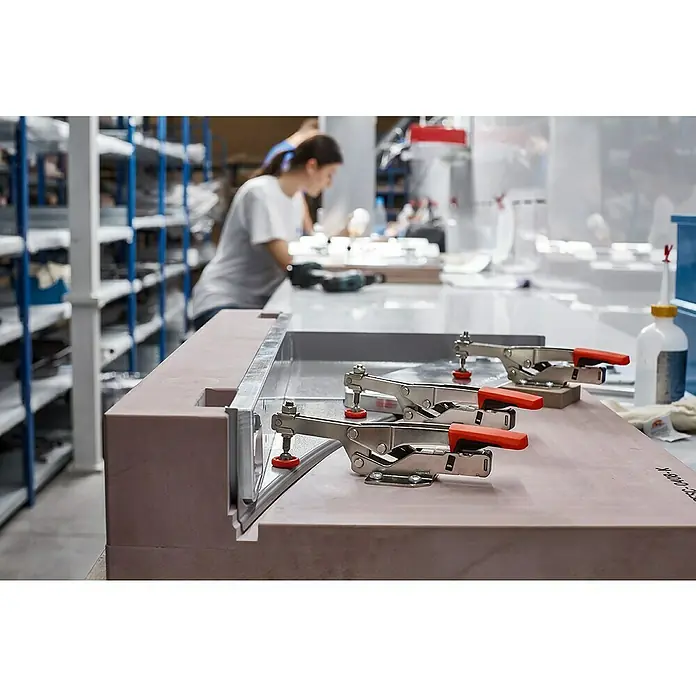 Bessey Waagrechtspanner STC-HH 70 - Spannweite: 60 mm, Spannkraft: 2.500 N - Anwendungsbeispiel
