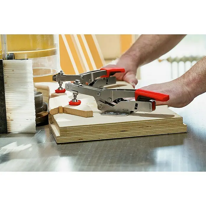 Bessey Waagrechtspanner STC-HH 70 - Spannweite: 60 mm, Spannkraft: 2.500 N - Anwendungsbeispiel