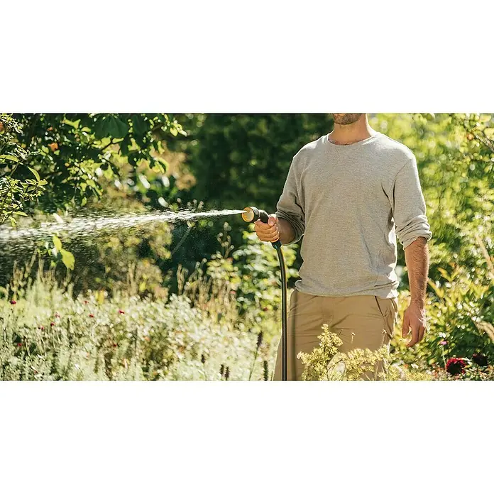 Fiskars Sprühpistole - Anzahl Sprühformen: 3 - Anwendungsbeispiel