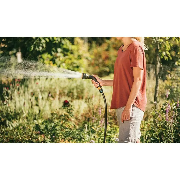 Fiskars Sprühpistole - Anzahl Sprühformen: 3 - Anwendungsbeispiel