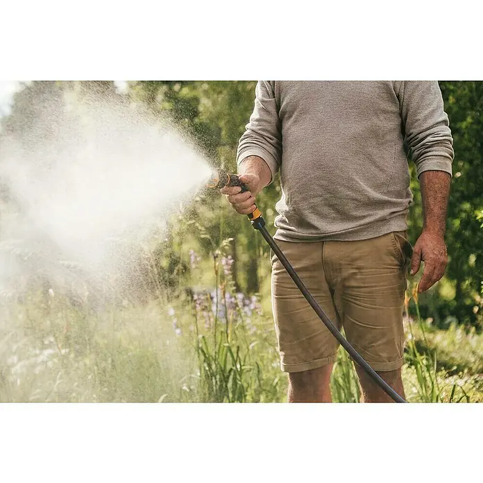 Fiskars Sprühpistole - Anzahl Sprühformen: 3 - Anwendungsbeispiel