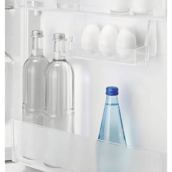 Electrolux Nevera LRB3DE18S - Contenido útil total: 311 l, 54,9 x 54,8 x 177,2 cm, Blanco - Producto en uso