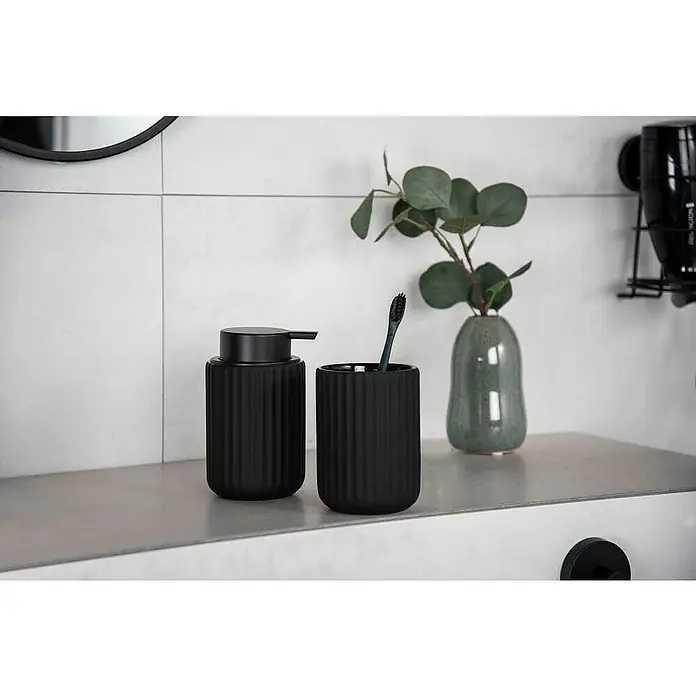 Wenko Seifenspender Belluno - Keramik, Schwarz - Stimmungsaufnahme
