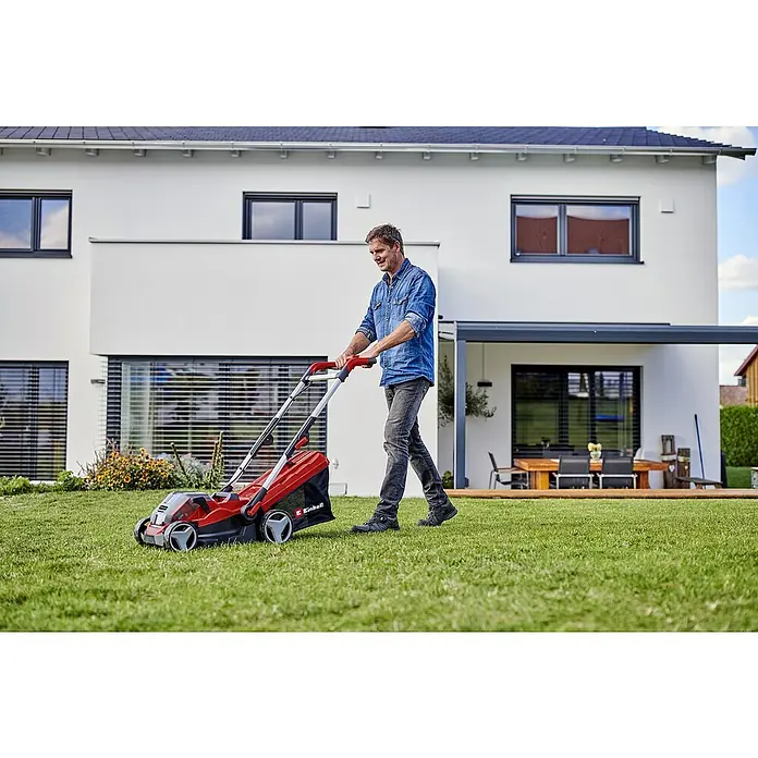 Einhell Power X-Change Akumulatorska kosilica GE-CH 1855/1 Li - Solo - Širina reza: 34 cm - Proizvod u upotrebi
