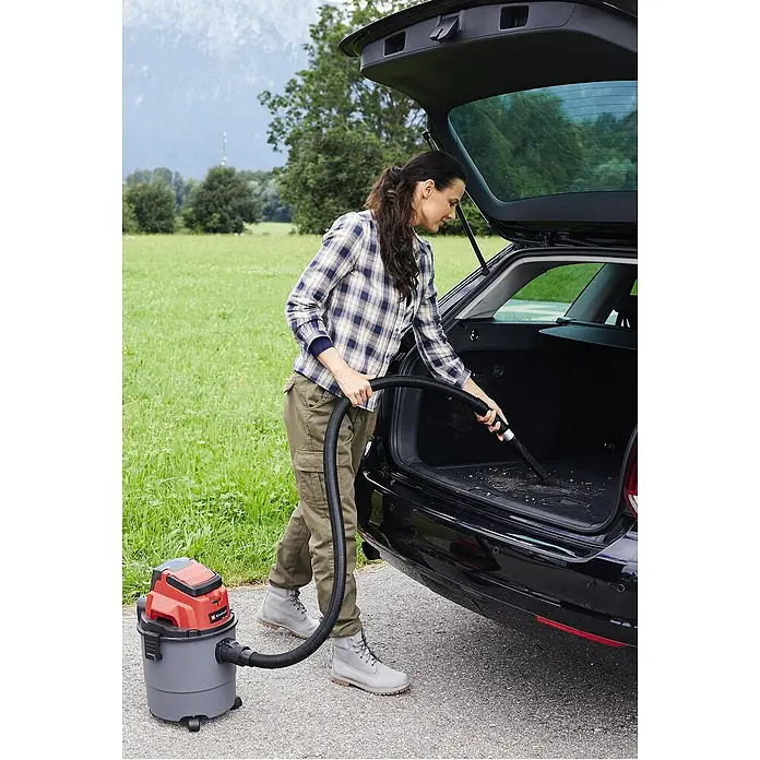 Einhell Power X-Change Akku-Nass-Trockensauger TC-VC 18/15 Li-Solo - 18 V, Ohne Akku, Behältervolumen: 15 l - Anwendungsbeispiel