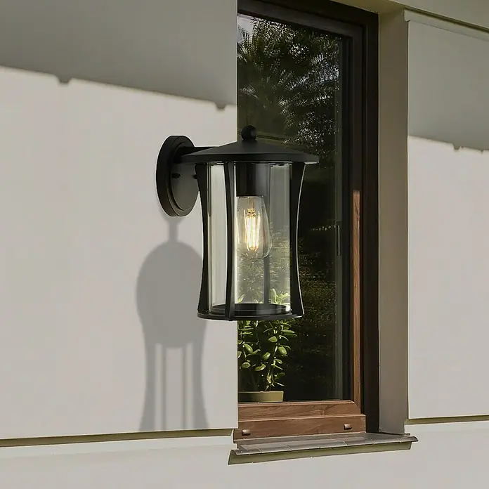Searchlight Pagoda Wandlamp voor buiten - 22 x 20 x 28 cm, Zwart, IP44 - Sfeeropname