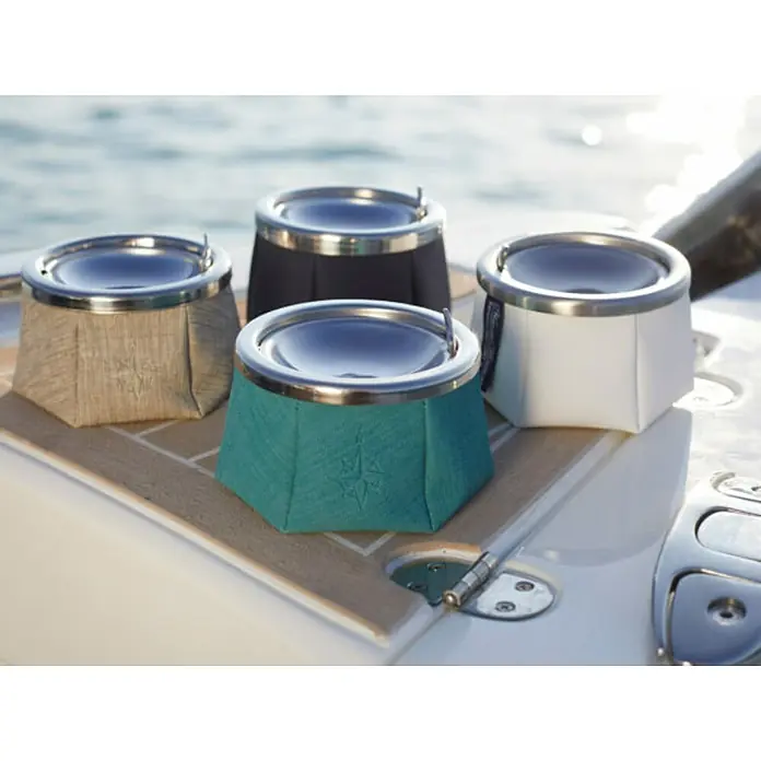 Marine Business Cenicero Windproof - Diámetro: 11,5 cm, Acero inoxidable, Azul turquesa - Foto ambiente