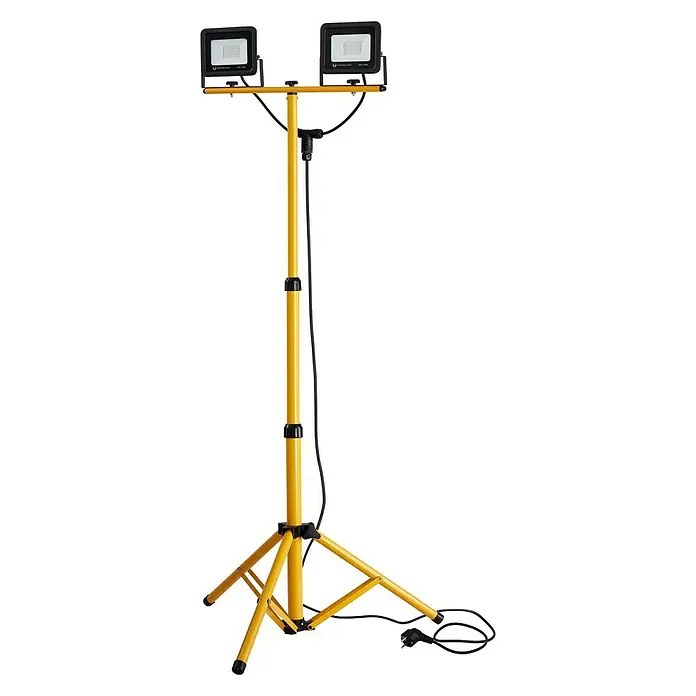 Prijenosni LED reflektor - 2 x 30 W, Svjetlosna snaga: 4.800 lm - Dijagonalni pogled