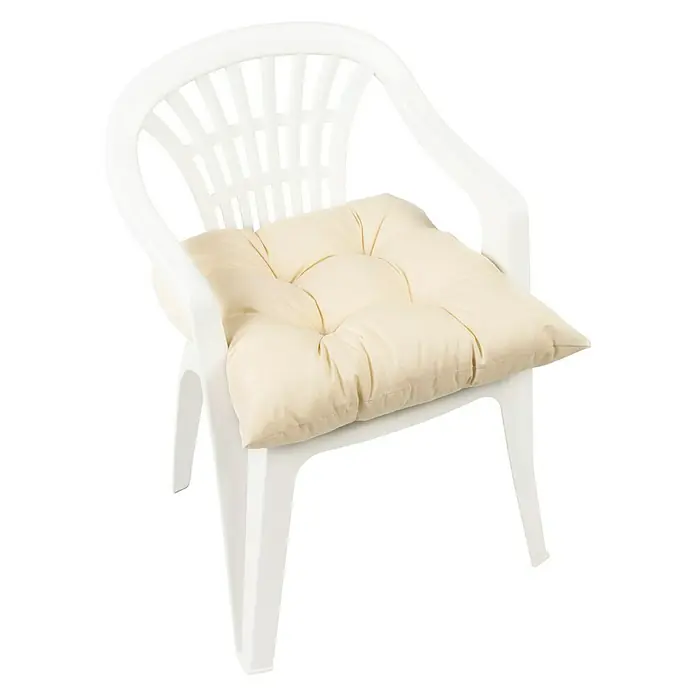 Cojín de asiento Maira - 49 x 48 x 10 cm, Beige, Loneta 70% algodón y 30% poliéster - Producto en uso