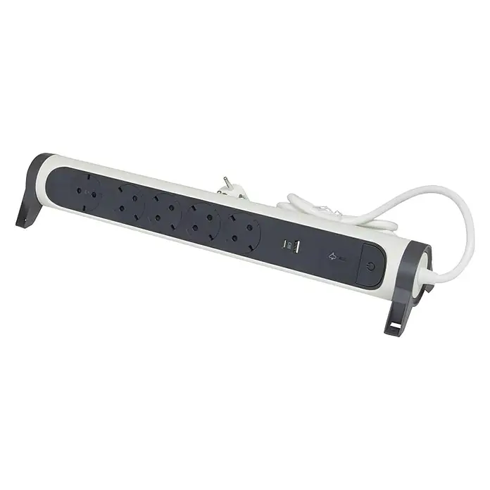 Legrand Base de enchufe múltiple con USB - x 5, Blanco/Negro, Longitud del cable: 1,5 m, 3.680 W - Vista angular