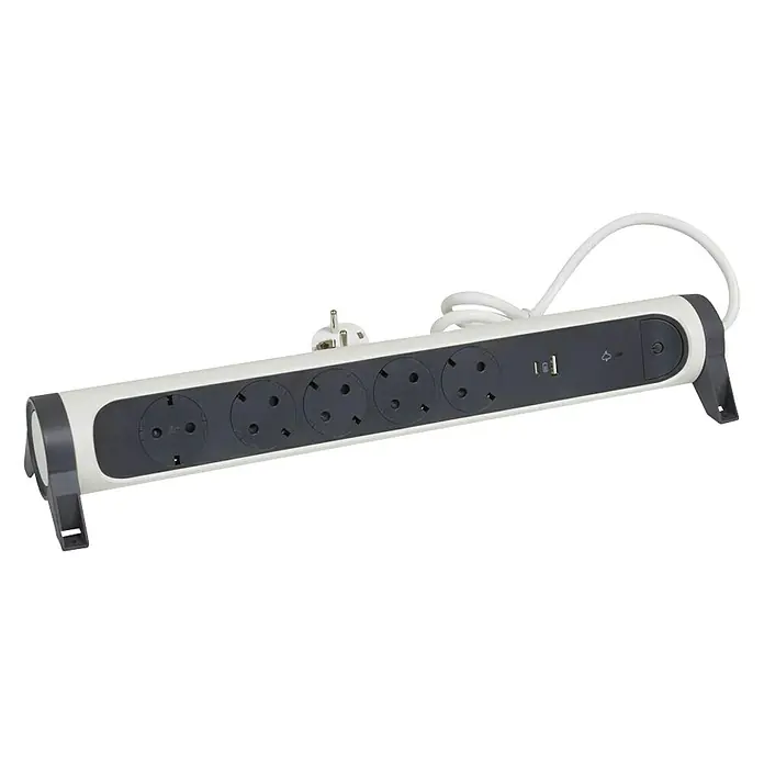 Legrand Base de enchufe múltiple con USB - x 5, Blanco/Negro, Longitud del cable: 1,5 m, 3.680 W - Vista angular