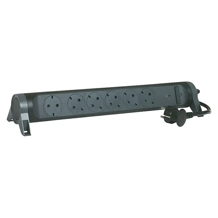 Legrand Base de enchufe múltiple pararrayos - x 6, Negro, Longitud del cable: 1,5 m, 3.680 W - Vista angular