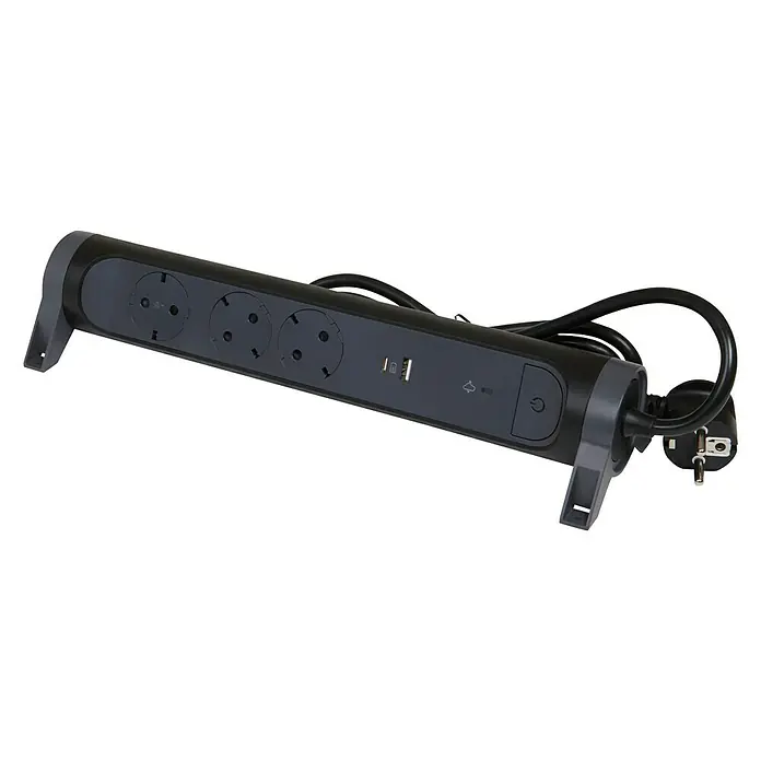 Legrand Steckdosenleiste mit USB - Kabellänge: 1,5 m, 3.680 W - Diagonale Ansicht