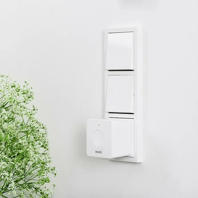 Nuki Puente WiFi Bridge - Blanco, 5 x 6 x 6 cm - Foto ambiente