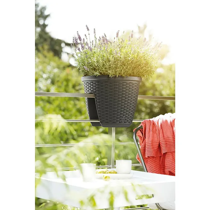 Poétic Casa Mesh Geländertopf - Außenmaß (Ø x H): 30 x 26 cm, Kunststoff, Granit - Stimmungsaufnahme