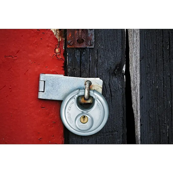 Abus Diskusschloss 23/70 - B x H: 70 x 70 mm, Bügelstärke: 10 mm, Edelstahl - Anwendungsbeispiel