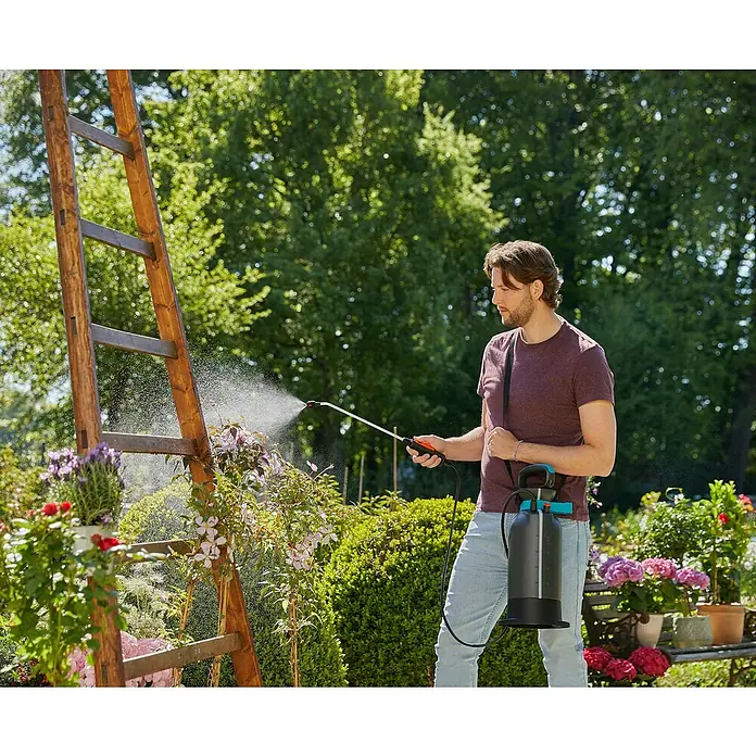 Gardena Comfort Tlačna prskalica Comfort - Količina punjenja: 5 l - Proizvod u upotrebi