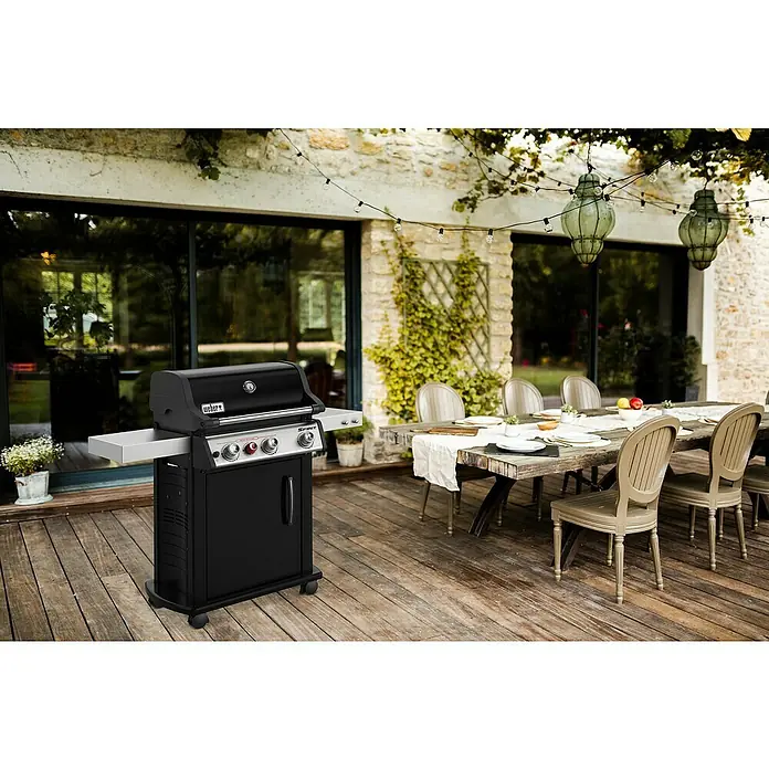 Weber Gasgrill Spirit E-325S GBS - Anzahl Brenner: 3, Hauptgrillfläche: 61 x 45 cm, 9,38 kW - Stimmungsaufnahme