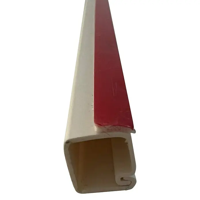 Mini-Kabelkanal - 2 m x 10 mm x 10 mm, Weiß, Mit Schaumklebeband 6mm - Detailaufnahme