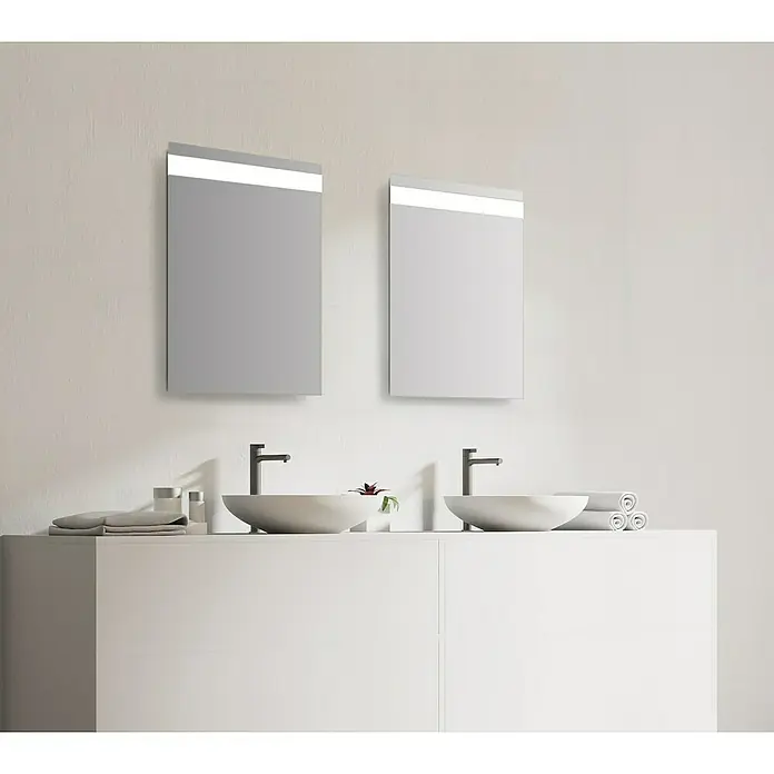 DSK LED-Lichtspiegel Chrystal Indico - 45 x 65 cm, Kippschalter - Stimmungsaufnahme