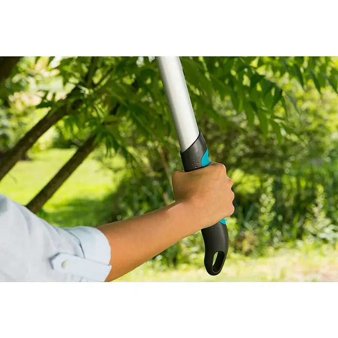Gardena Takkenschaar Easycut 500B - Bypass, Max. takdikte: 42 mm - Toepassingsvoorbeeld