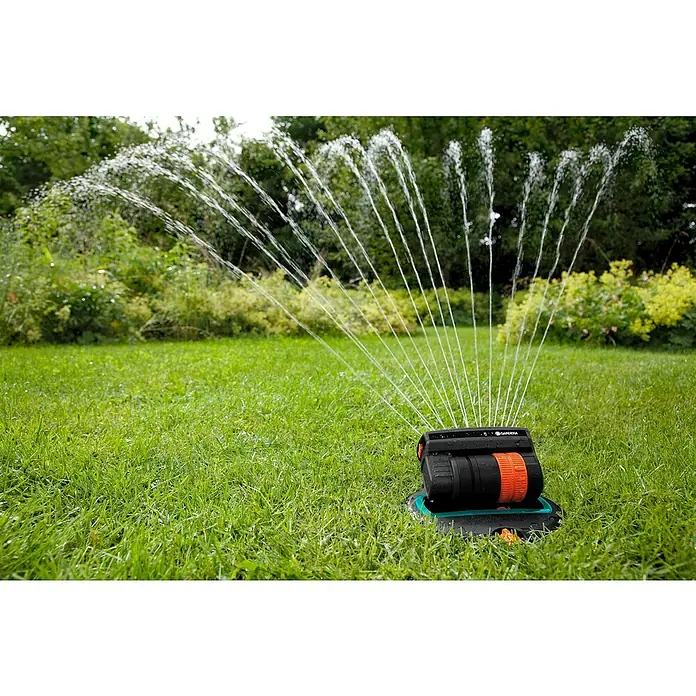 Gardena Versenk-Viereckregner OS 140 - Max. Regnerfläche: 140 m² - Anwendungsbeispiel