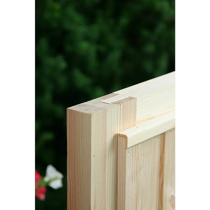 Wolff Finnhaus Grillkota Basic 6.7 - 370 x 327 cm, Wandstärke: 45 mm, Natur, Farbe Dach: Schwarz - Detailaufnahme