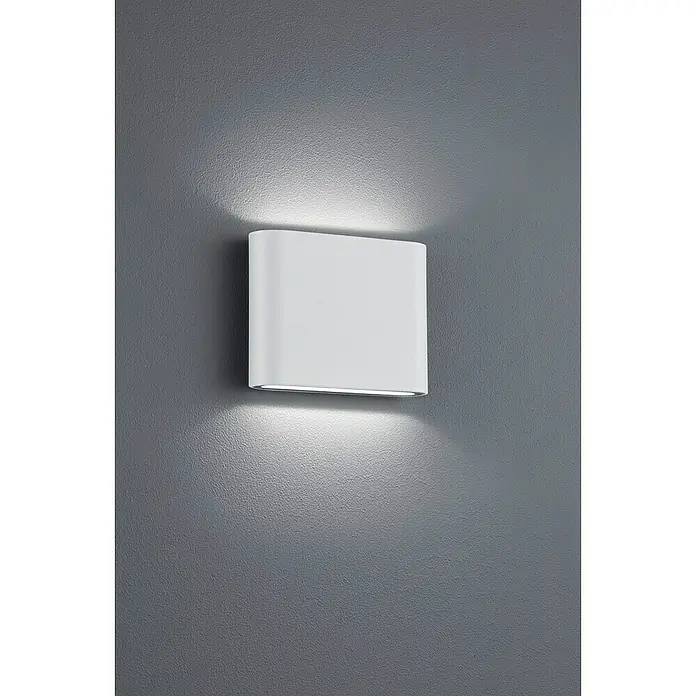 Trio Lighting Aplique exterior LED Thames II - 2,5 W, 3 x 11 x 9 cm, Blanco, IP54 - Foto ambiente