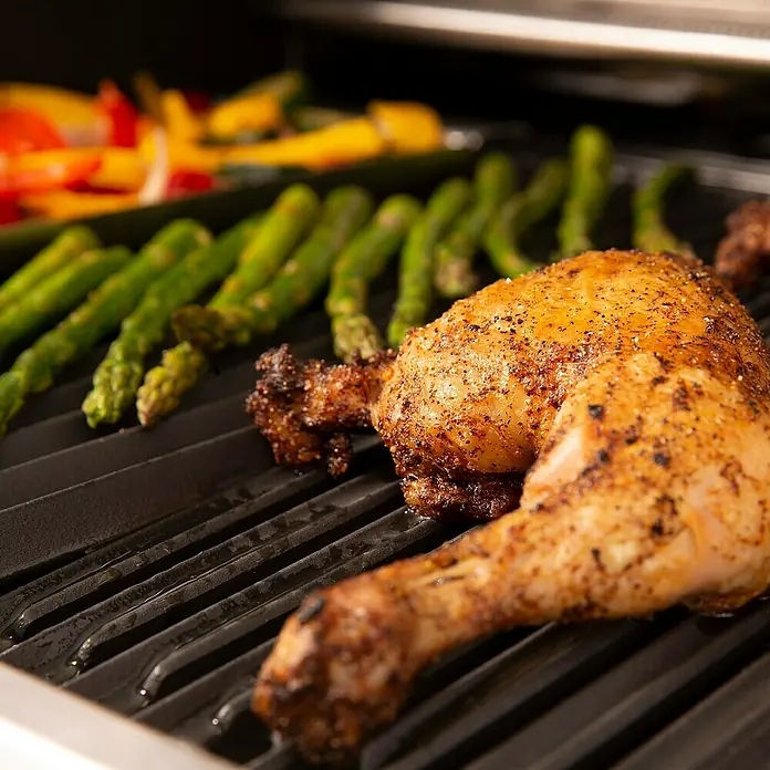 Broil King Plinski roštilj Baron 490 - Broj plamenika: 4, Snaga: 11,4 kW - Detaljan prikaz