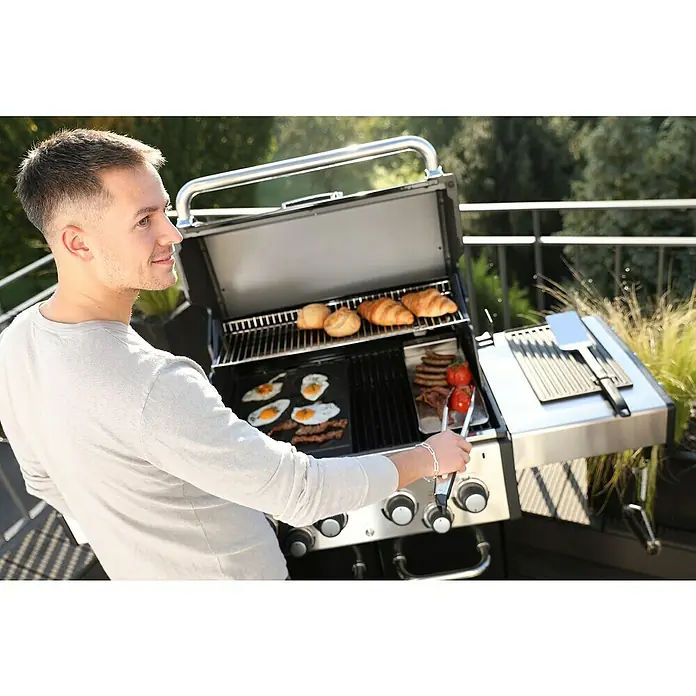 Broil King Plinski roštilj Baron 490 - Broj plamenika: 4, Snaga: 11,4 kW - Proizvod u upotrebi